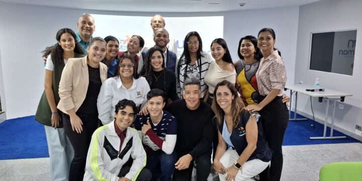 Superatec fortalece su red de egresados: El futuro empieza contigo