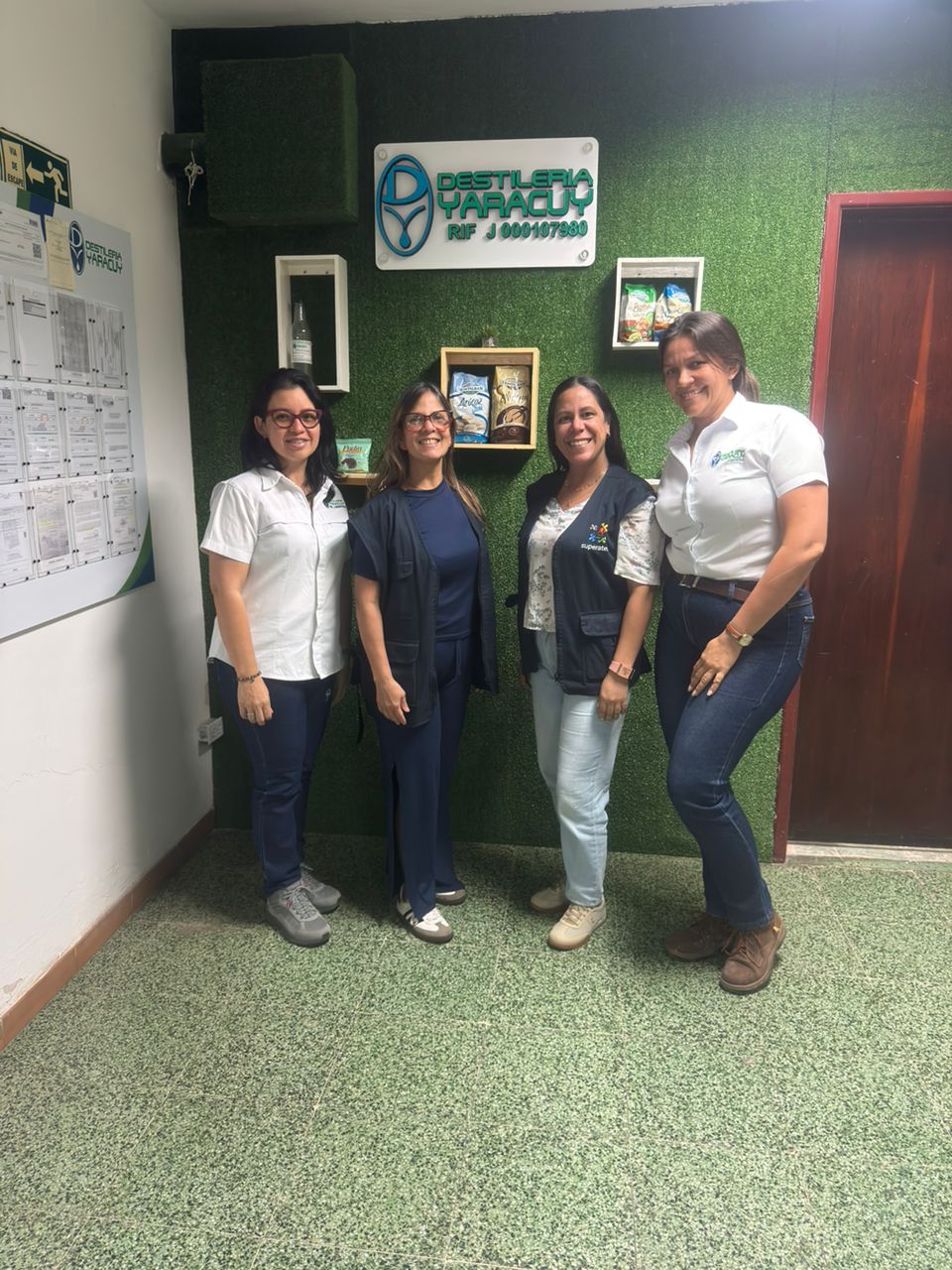 Superatec y Empresas PMC impulsan el empoderamiento femenino con el programa “EmprendeMujer”