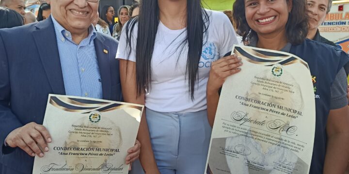 Superatec recibe la condecoración “Ana Francisca Pérez de León” por su destacada labor social y humanitaria
