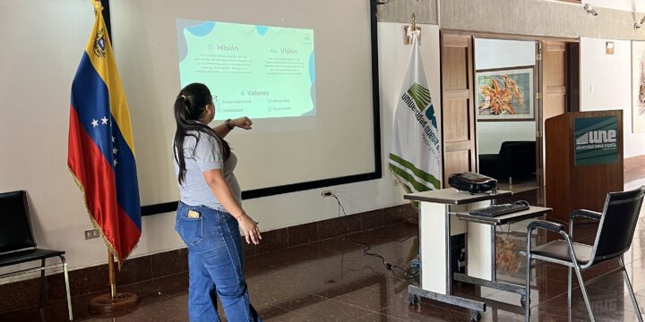 El servicio comunitario como vía de transformación: Superatec inspira a estudiantes de la Universidad Nueva Esparta